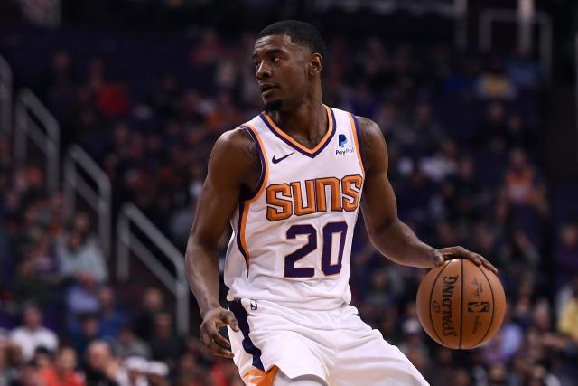 哈达迪致敬易建联：喜欢你的比赛享受与你对抗