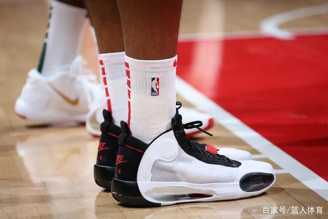 费内巴切500万欧租塔利斯卡 承担一半薪资优先买